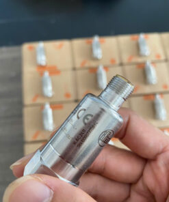 Cảm biến đo độ rung IFM VTV122